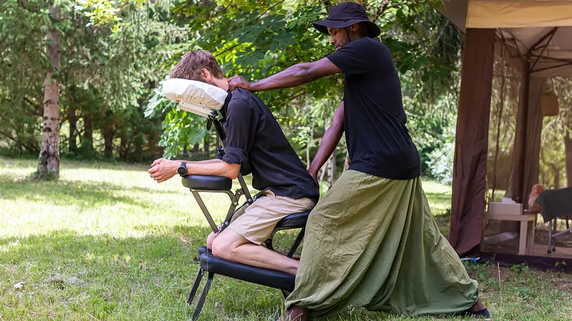 Massothérapie sur Chaise | Chair Massotherapy